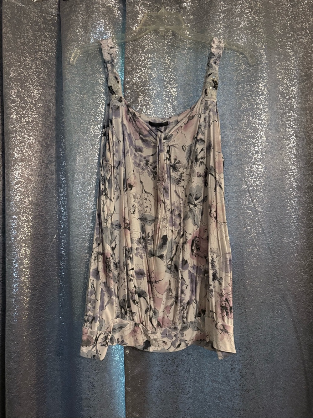 Floral Print Sleeveless Women's Top in Light Gray and Lavender